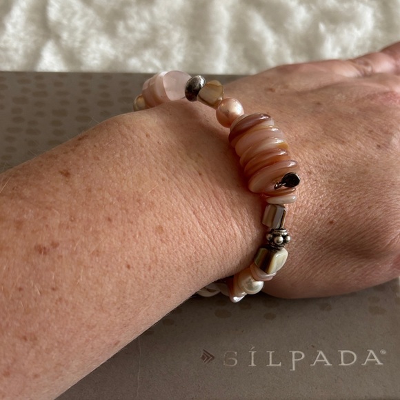Silpada Blush and Silver Beaded Bracelet - Picture 2 of 4